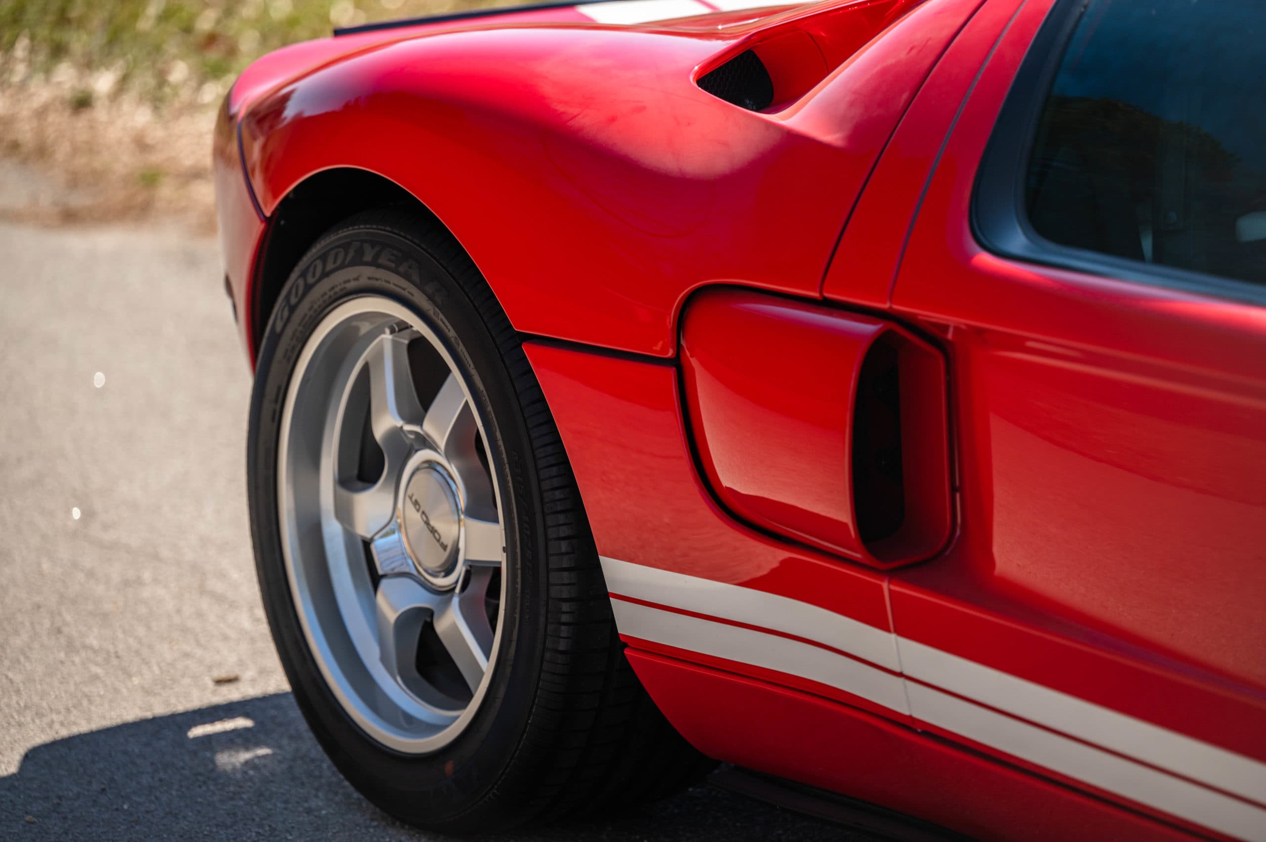 2005 Ford GT - All 4 Options