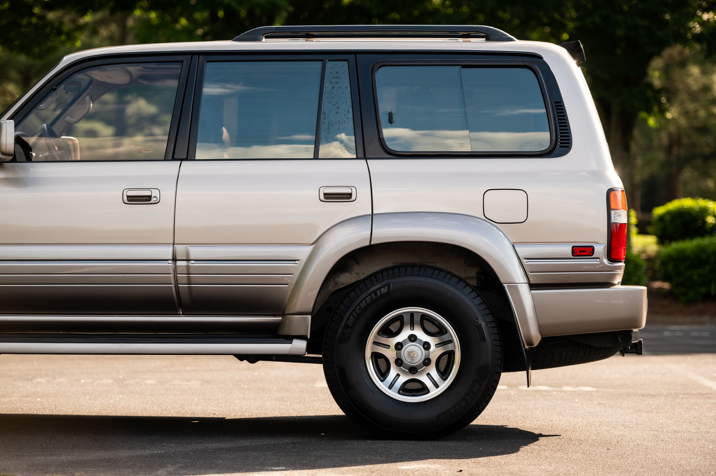 37k-Mile 1997 Lexus LX450