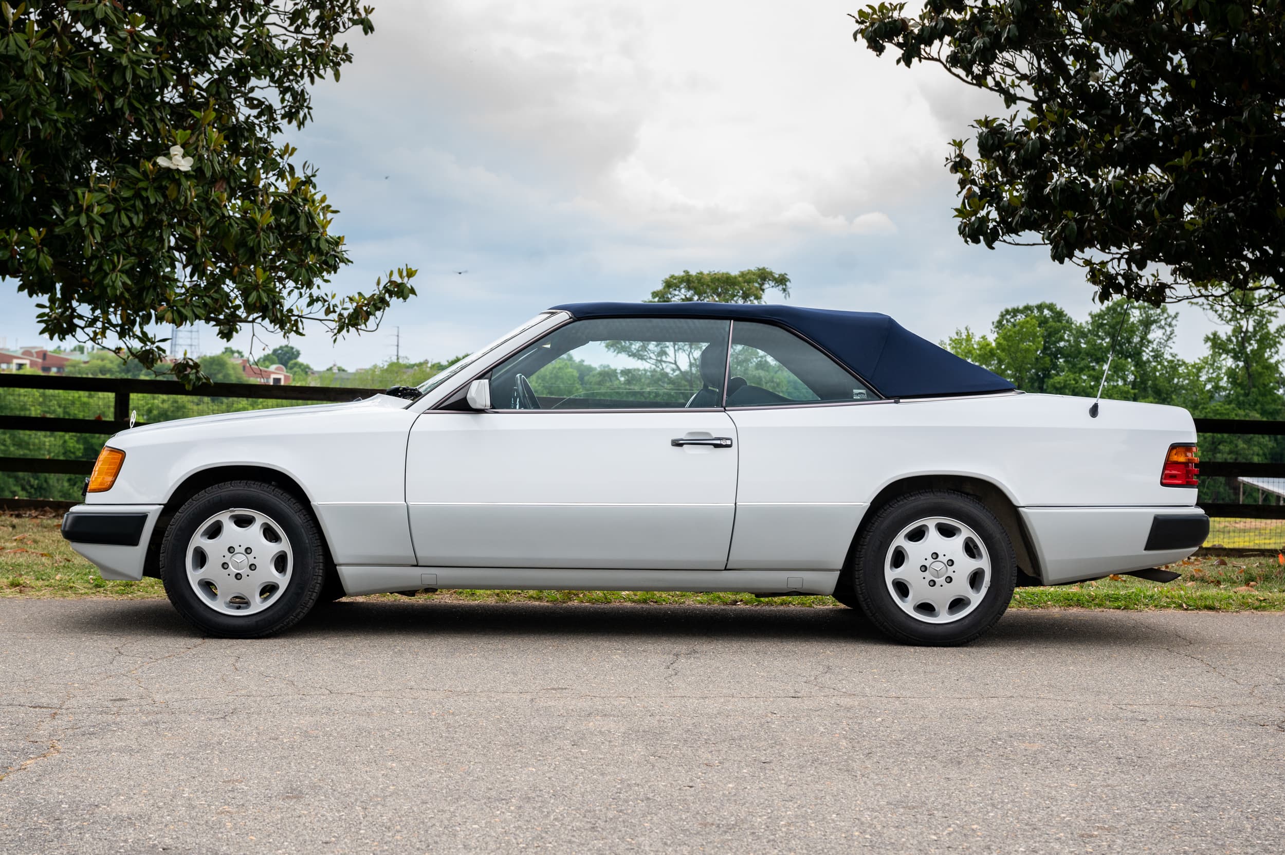 1993 Mercedes-Benz 300CE