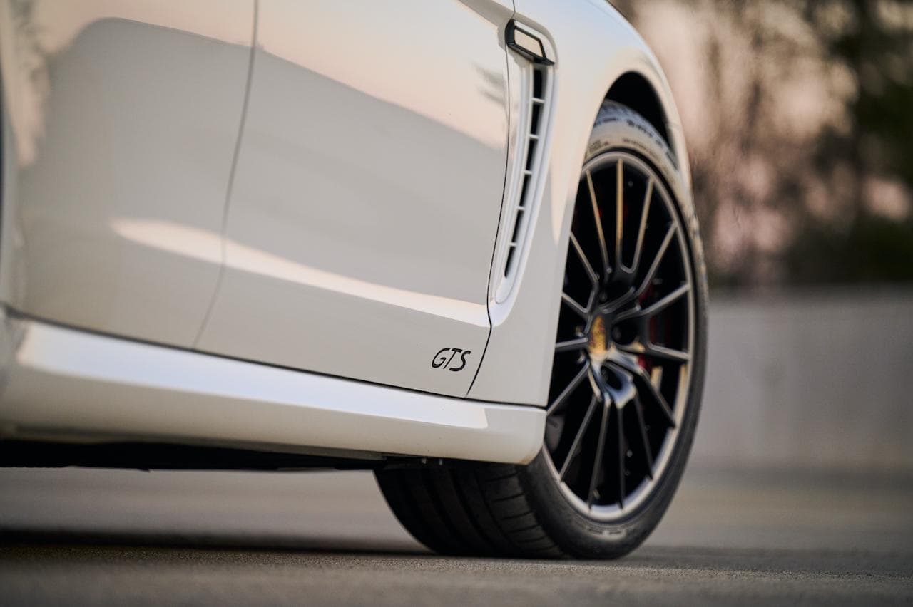 2015 Porsche Panamera GTS