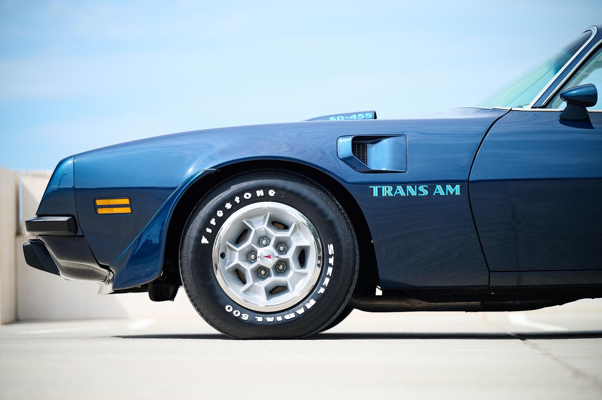 19K-MILE 1974 PONTIAC TRANS AM SD-455