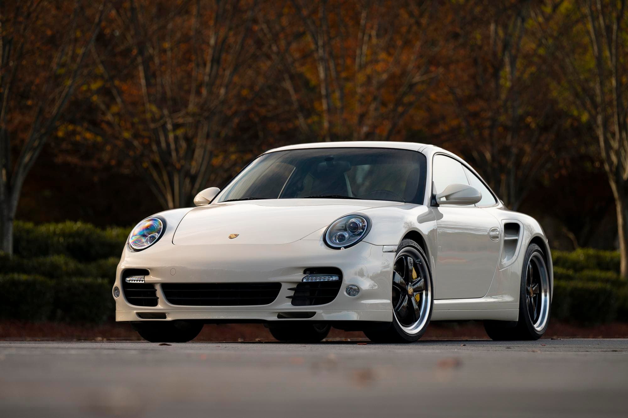 6k-Mile 2011 Porsche 911 Turbo S