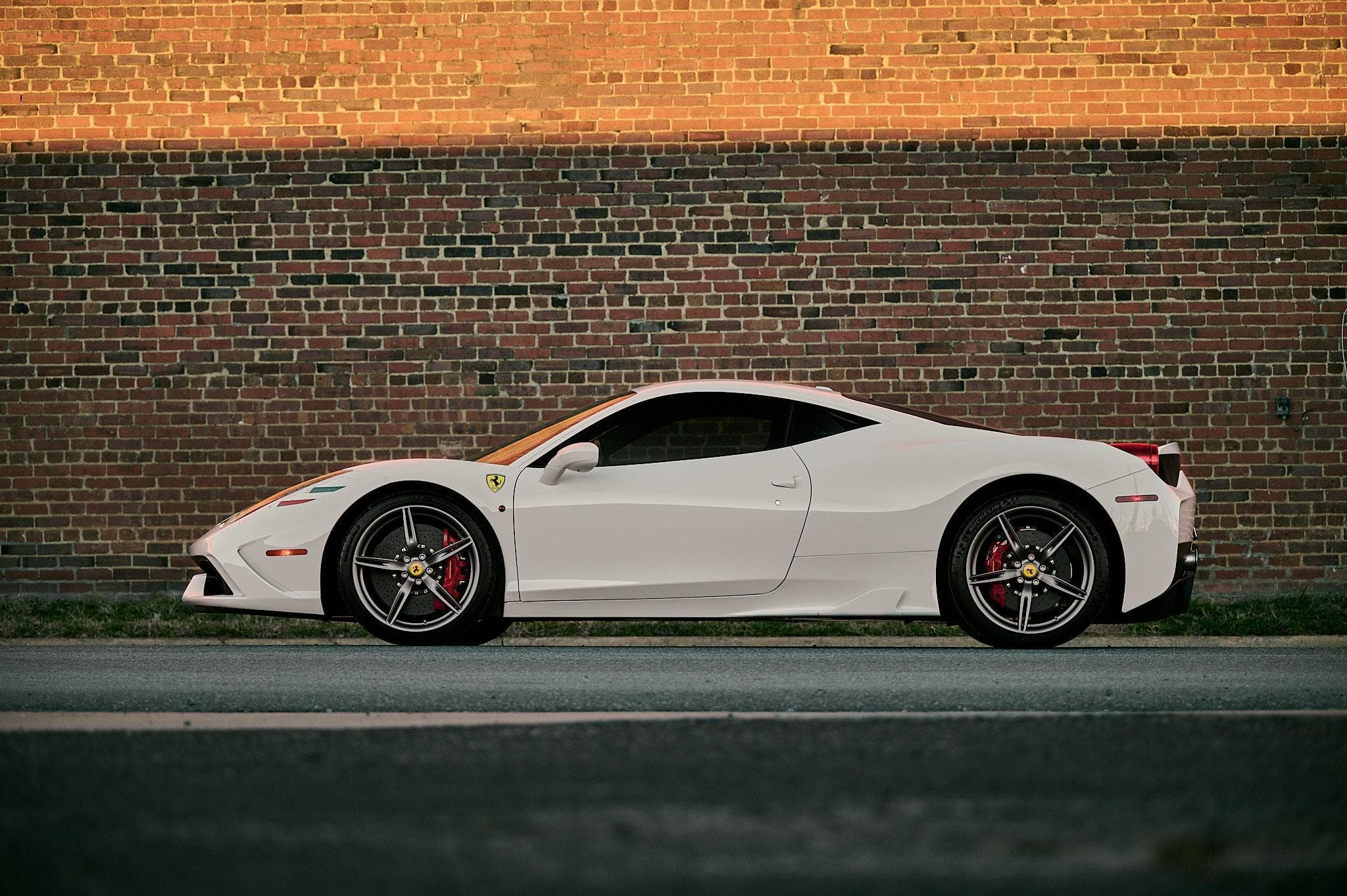 3,600-Mile 2015 Ferrari 458 Speciale