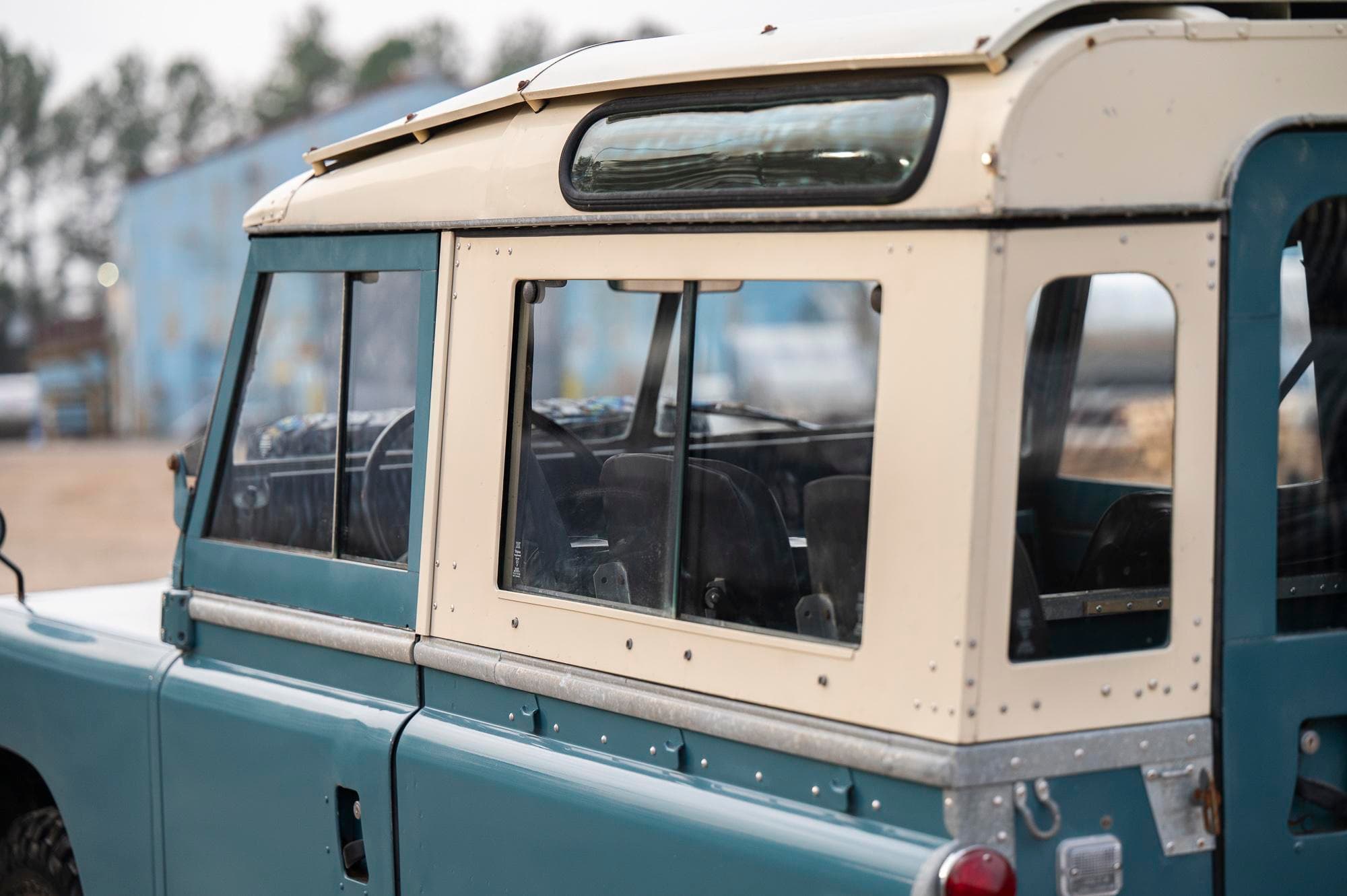 1969 Land Rover 88 Series IIA