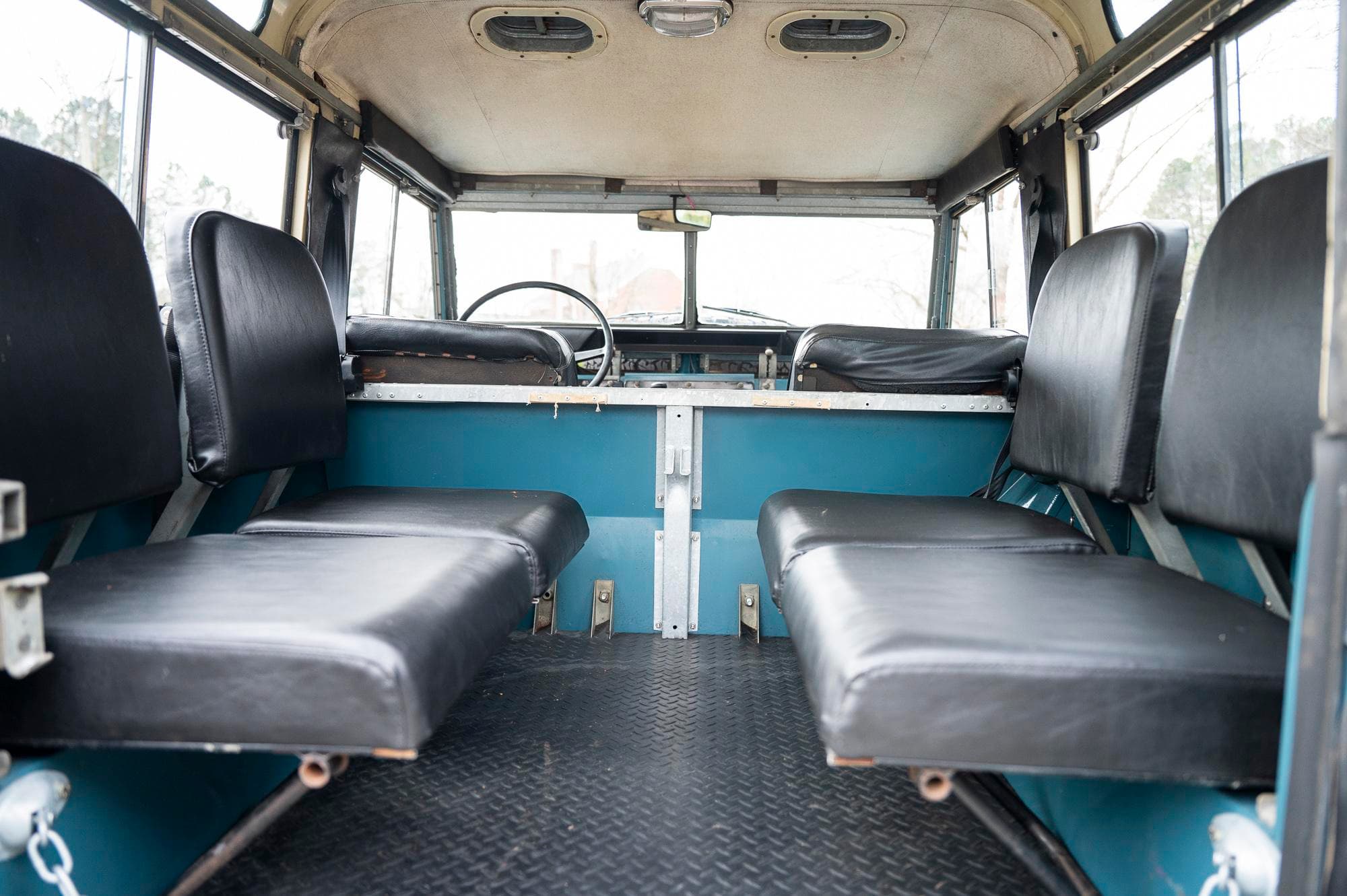 1969 Land Rover 88 Series IIA