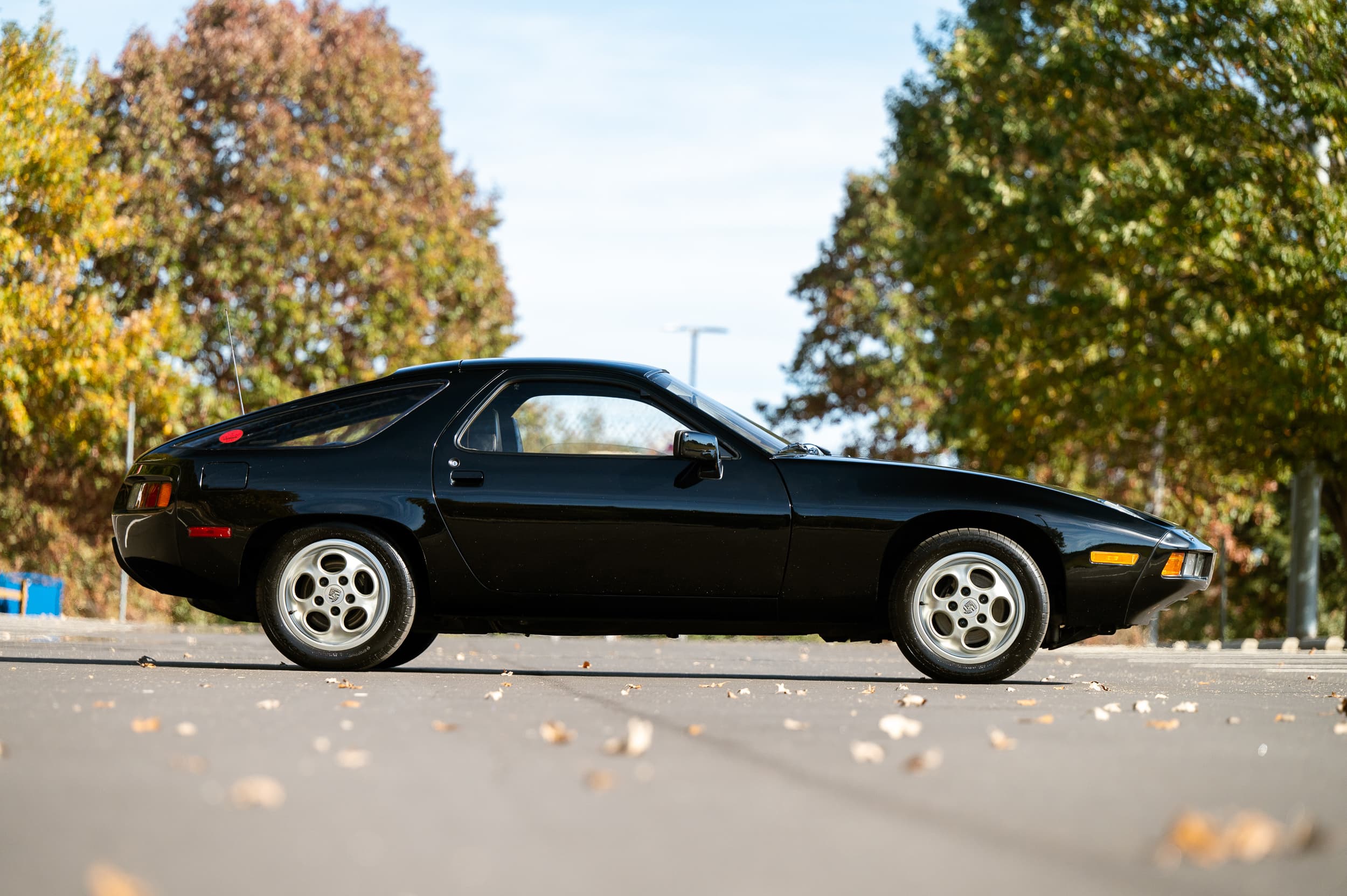 8k-Mile 1978 Porsche 928