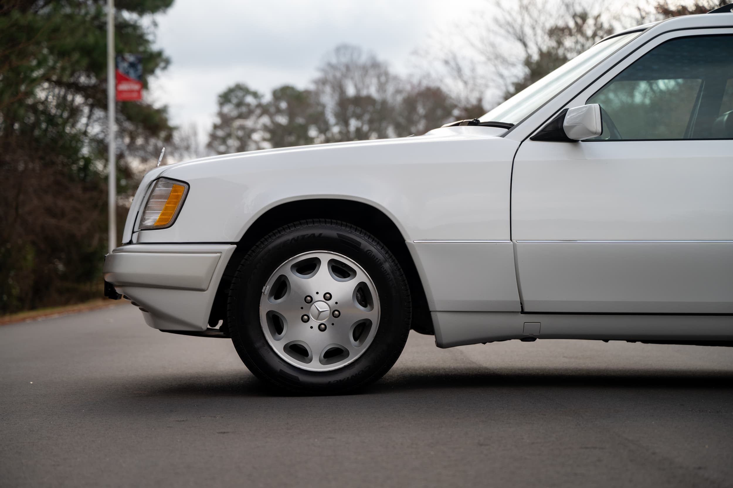 1995 Mercedes-Benz E320 Wagon