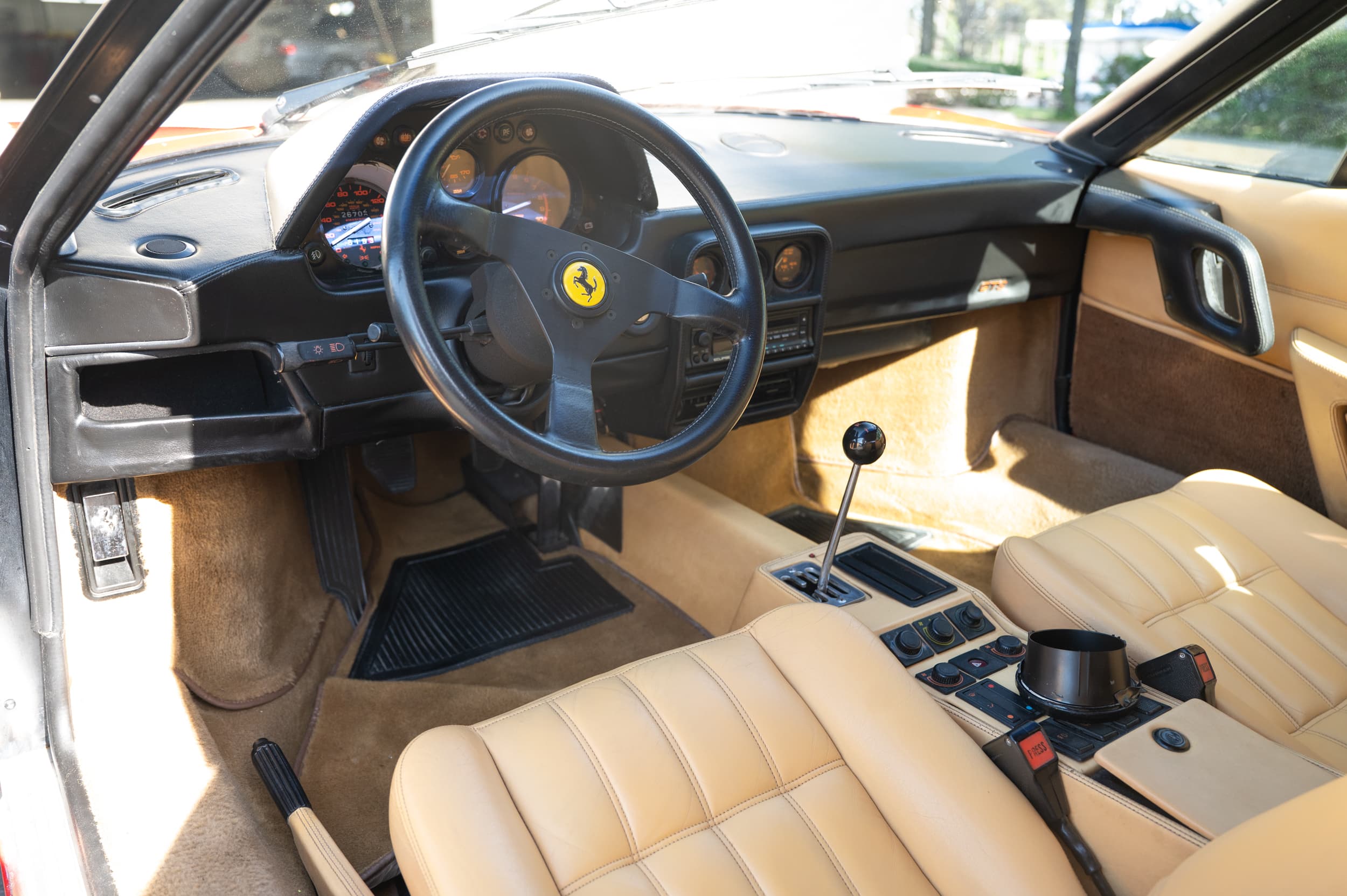 1986 Ferrari 328 - Photo 13