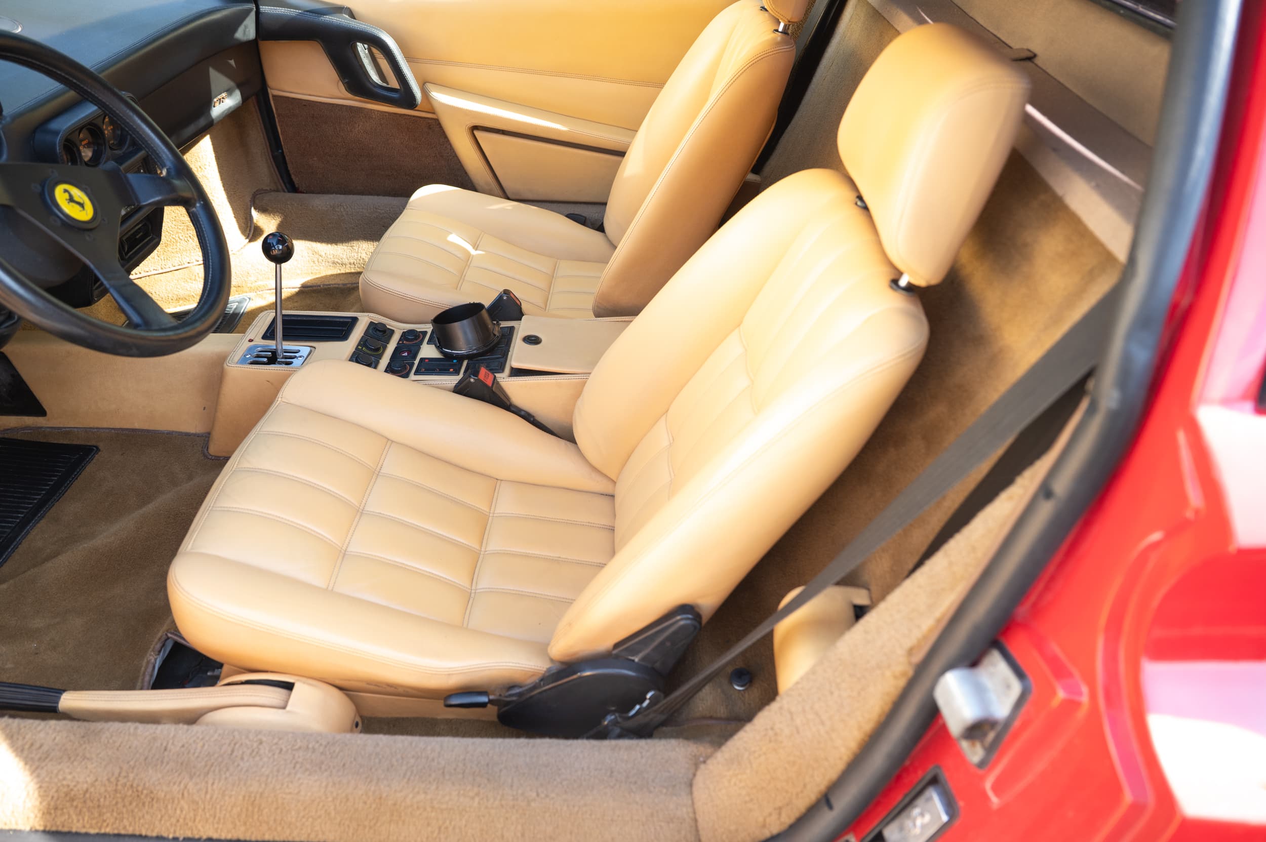 1986 Ferrari 328 - Photo 14